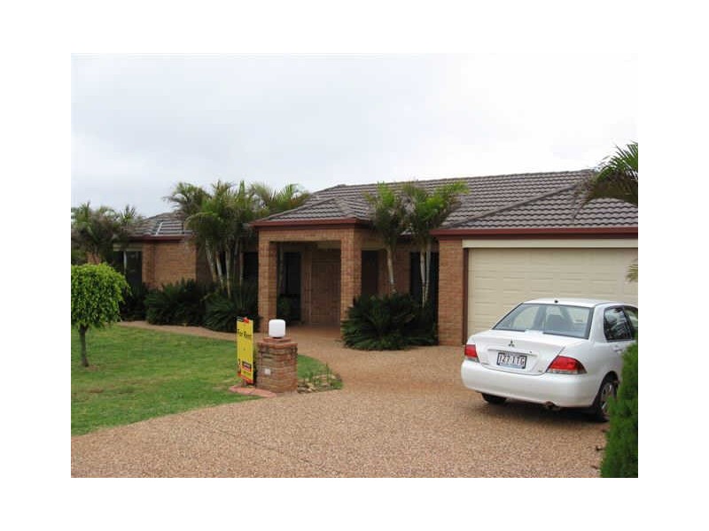 2 May Court, Middle Ridge QLD 4350