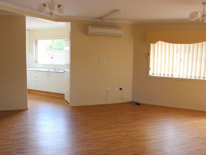 33/12 Glenfield Court, Middle Ridge QLD 4350