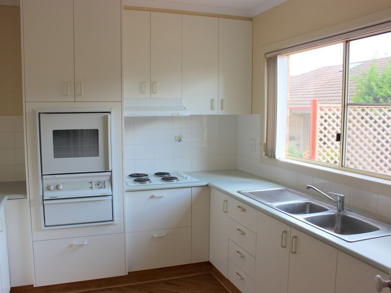 33/12 Glenfield Court, Middle Ridge QLD 4350