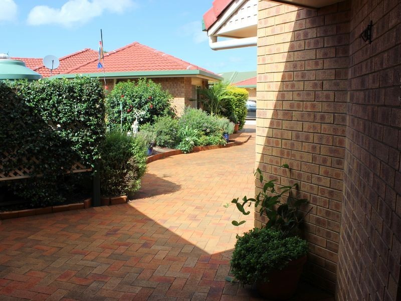 33/12 Glenfield Court, Middle Ridge QLD 4350