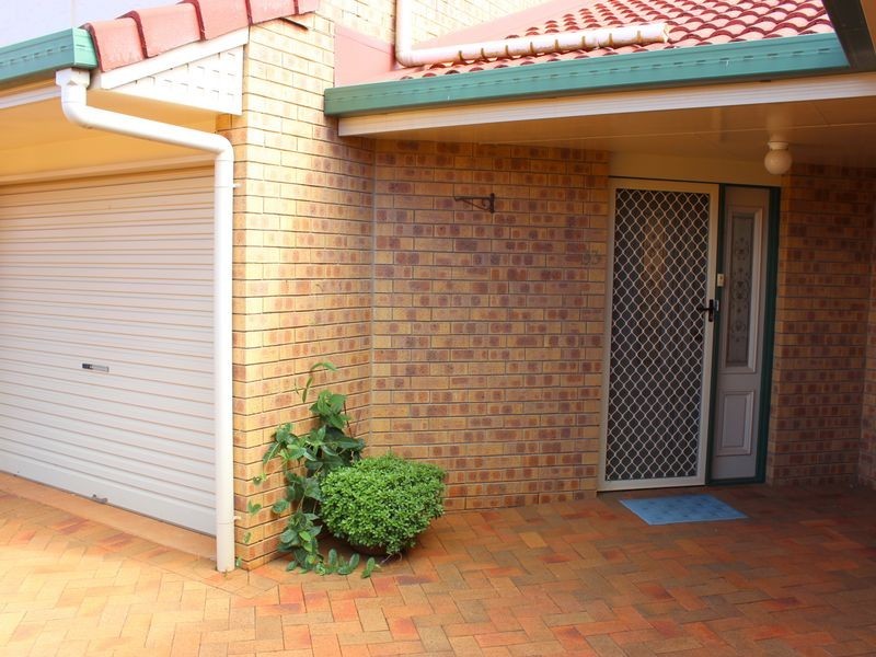 33/12 Glenfield Court, Middle Ridge QLD 4350