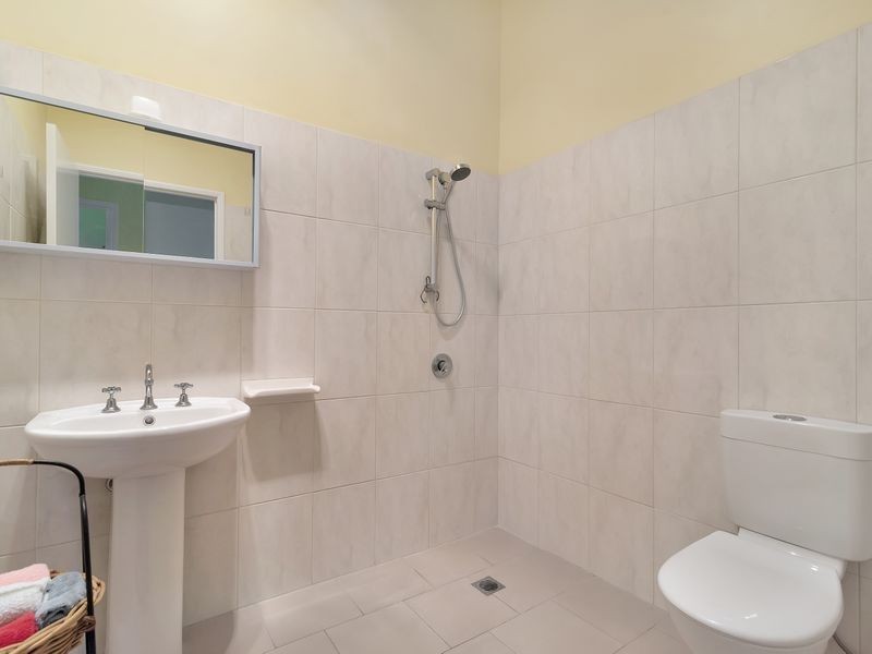 3245 New England Highway, Acland QLD 4401