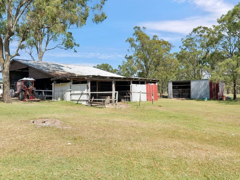3245 New England Highway, Acland QLD 4401
