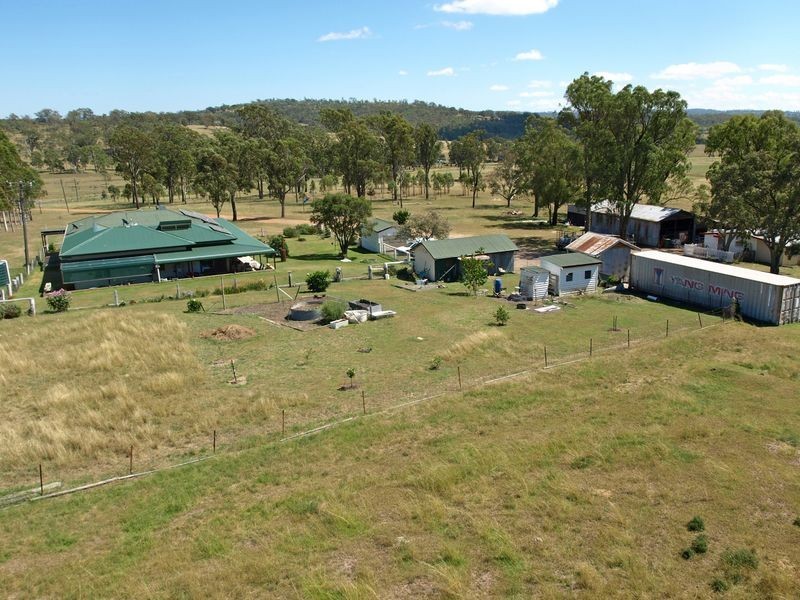3245 New England Highway, Acland QLD 4401