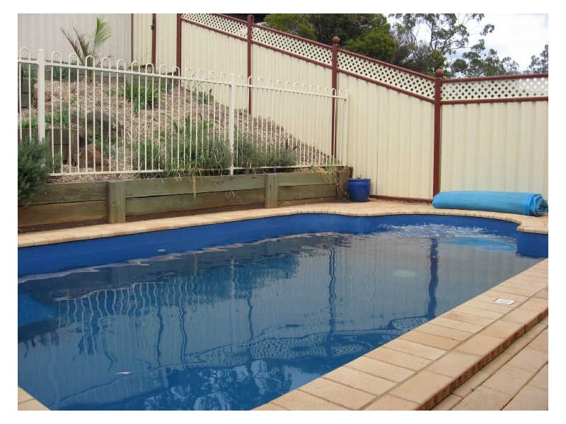 4 Goanna Walk, Gowrie Junction QLD 4352