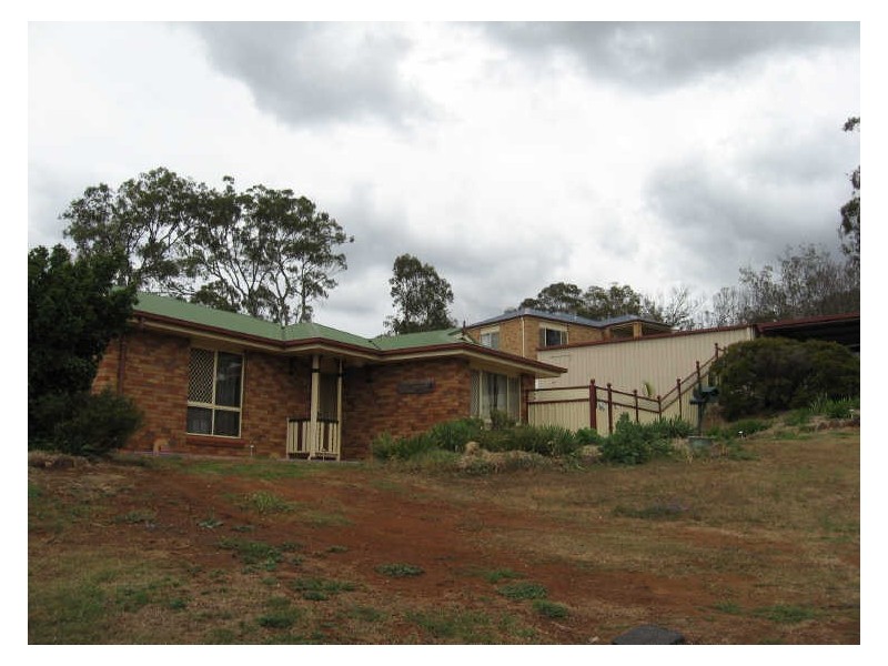 4 Goanna Walk, Gowrie Junction QLD 4352