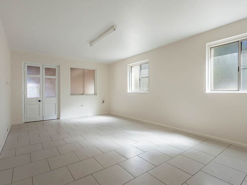15a John Street, East Toowoomba QLD 4350