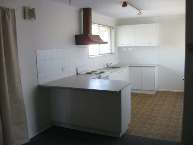 24 Jennifer Crescent, Darling Heights QLD 4350