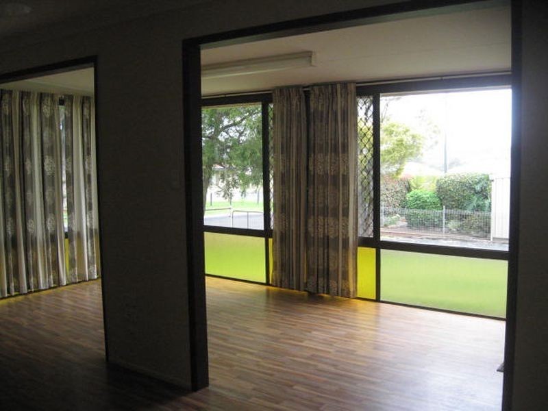 7 Christopher Court, Harristown QLD 4350