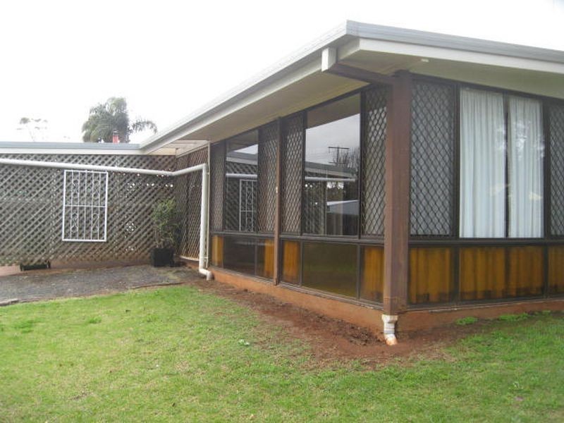 7 Christopher Court, Harristown QLD 4350