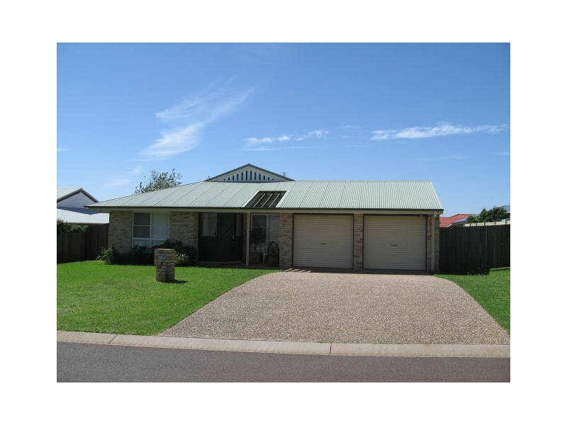 17 Gouldson Drive, Kearneys Spring QLD 4350