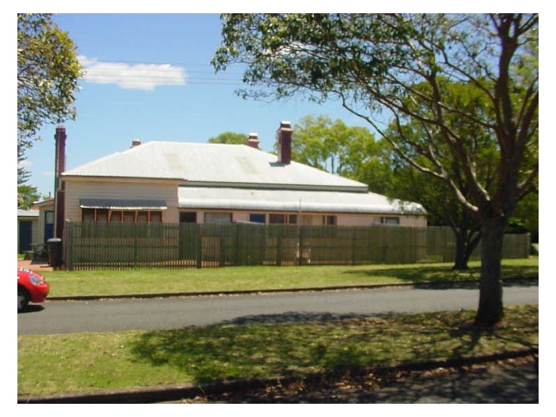 2/14 Herries Street, RANGEVILLE, Toowoomba QLD 4350