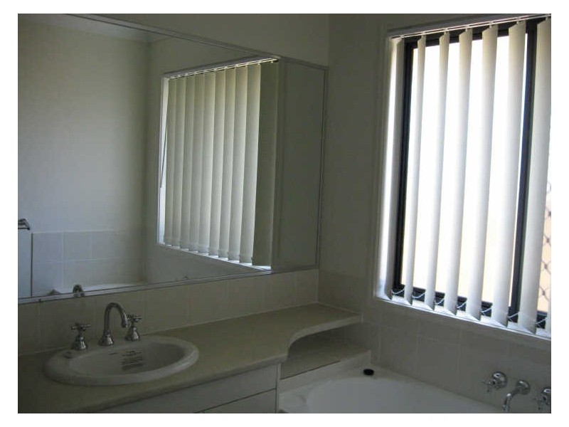 6 Flynn Street, Harlaxton QLD 4350