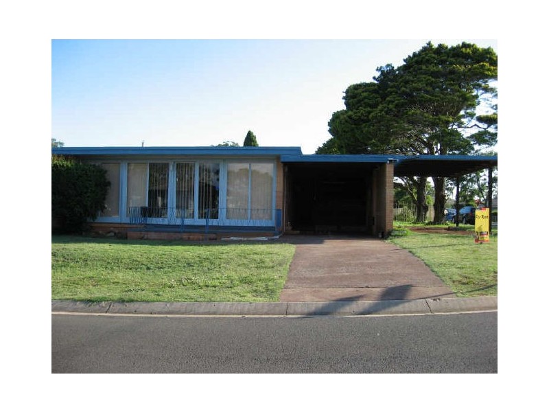 30 Talinga Street, Mount Lofty QLD 4350