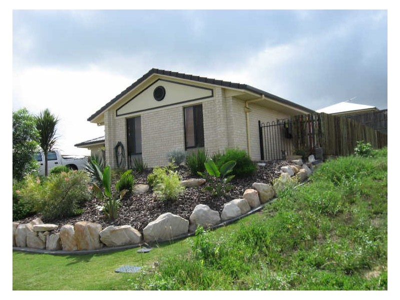 6 Cuttaburra Crescent GLENVALE, Toowoomba QLD 4350