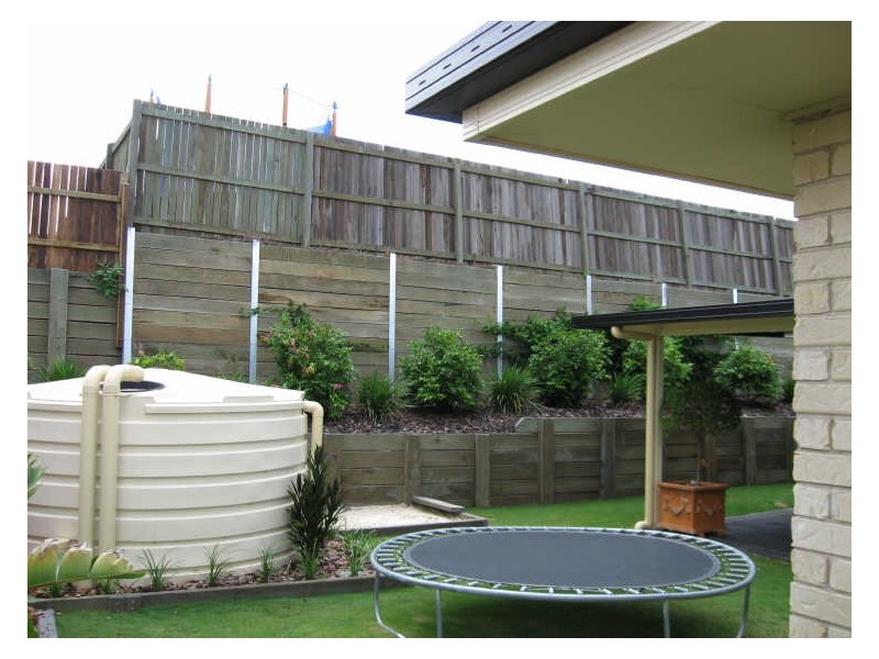 6 Cuttaburra Crescent GLENVALE, Toowoomba QLD 4350