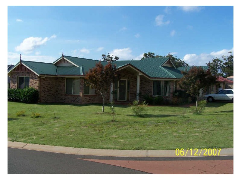 34 Wood Drive, Middle Ridge QLD 4350