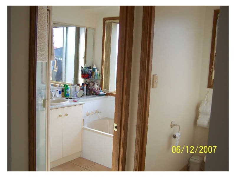 34 Wood Drive, Middle Ridge QLD 4350