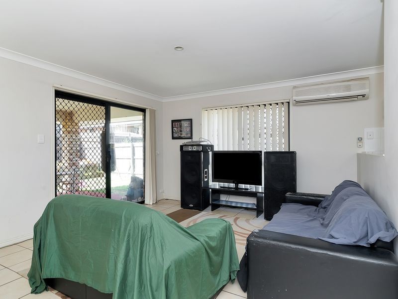 6 Bulloo Street, Glenvale QLD 4350