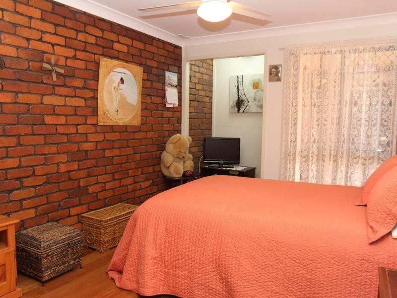 1/8 Schultz Street, Kearneys Spring QLD 4350