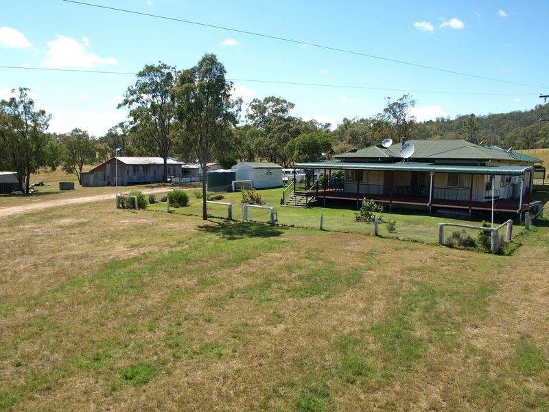 3245 New England Highway, Acland QLD 4401