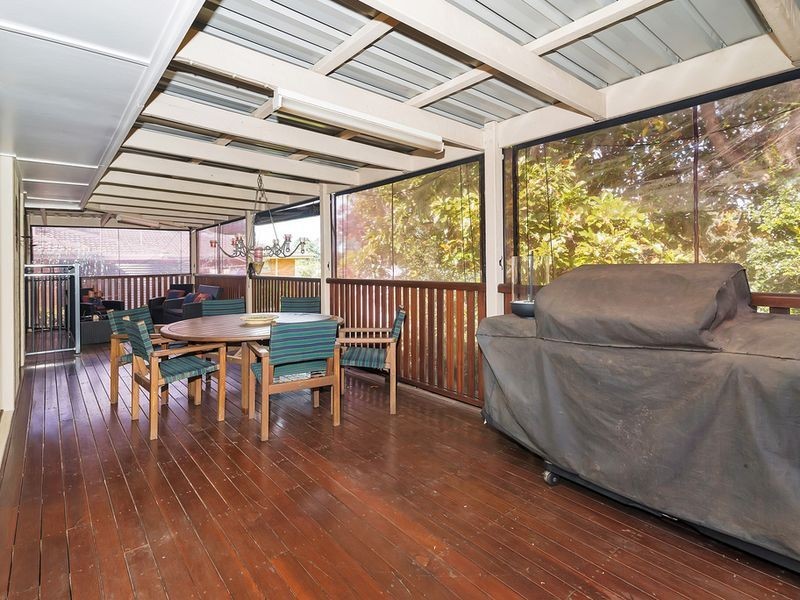 2A Alford Street, Mount Lofty QLD 4350