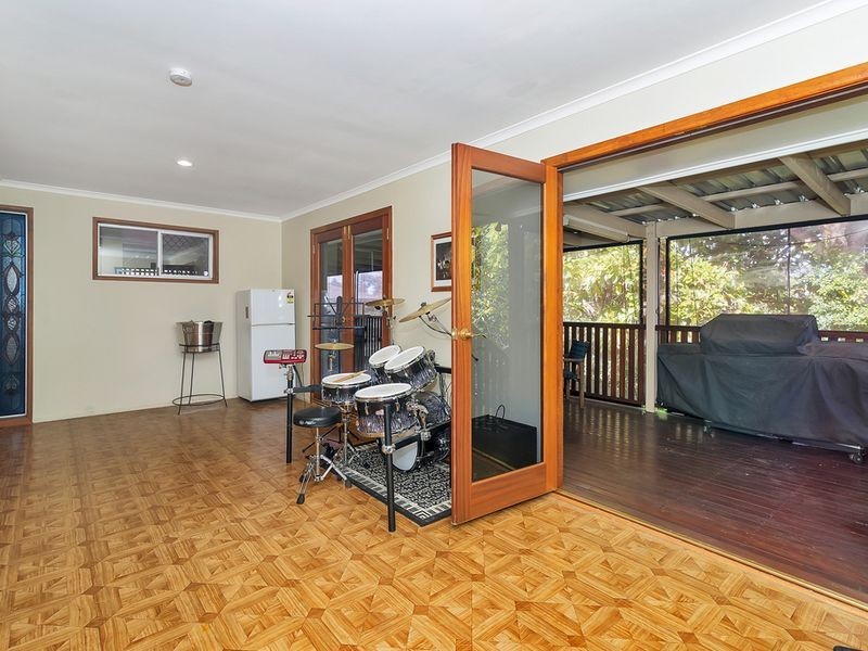 2A Alford Street, Mount Lofty QLD 4350