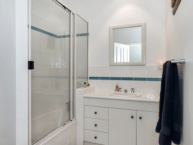 3 Steinohrt Court, Middle Ridge QLD 4350