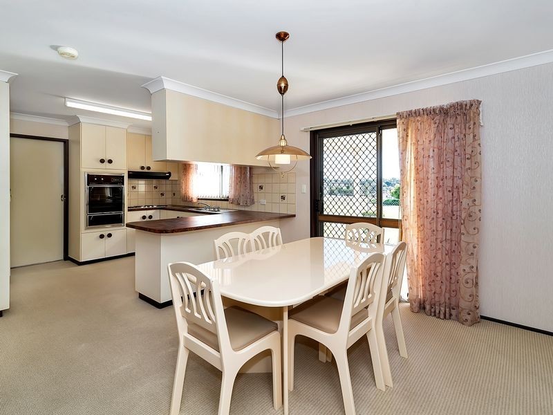 17 Jason Street, Blue Mountain Heights QLD 4350