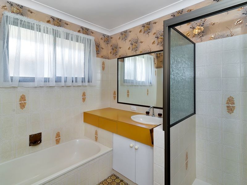 17 Jason Street, Blue Mountain Heights QLD 4350