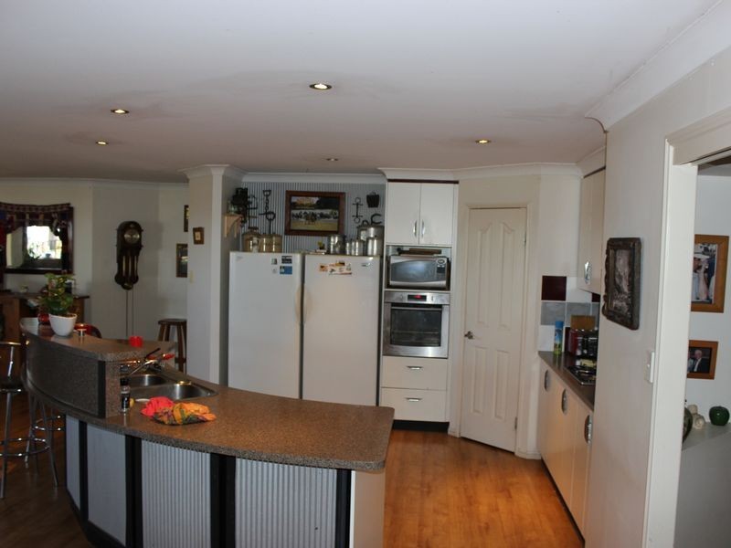 142 Althaus Road, Westbrook QLD 4350