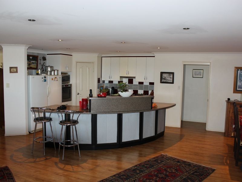 142 Althaus Road, Westbrook QLD 4350