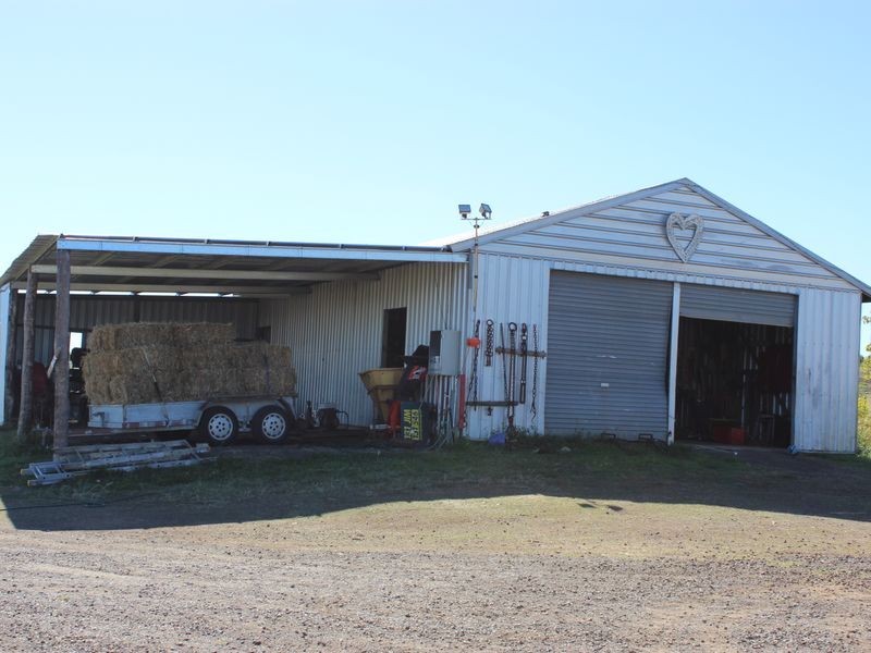 142 Althaus Road, Westbrook QLD 4350