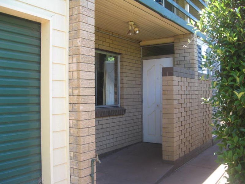 1/62 Hoey Street, Kearneys Spring QLD 4350