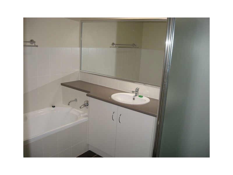 2/131 Alderley Street, RANGEVILLE, Toowoomba QLD 4350