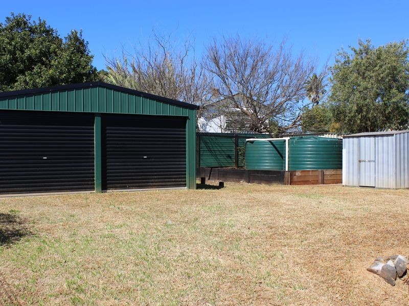 288 Goombungee Road, Harlaxton QLD 4350