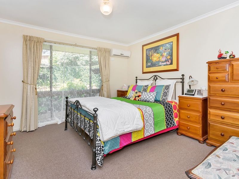 18 Bingara Street, Mount Lofty QLD 4350