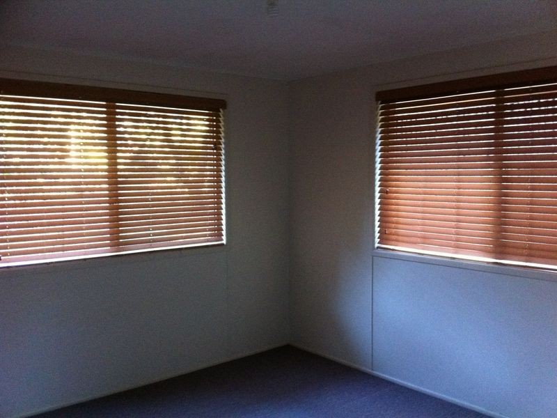 33 Barrymount Crescent, Mount Lofty QLD 4350