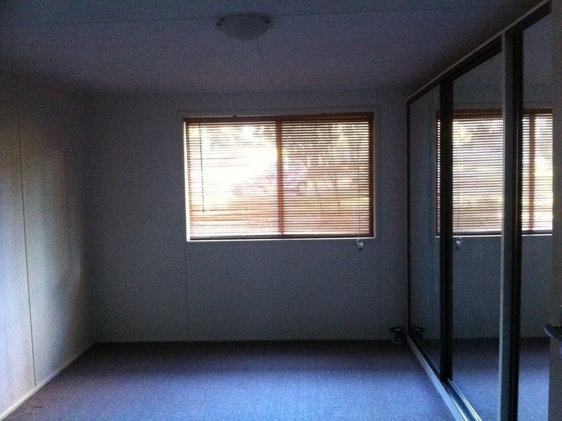 33 Barrymount Crescent, Mount Lofty QLD 4350