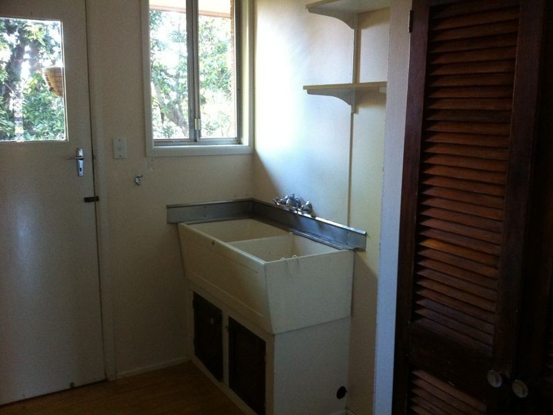 33 Barrymount Crescent, Mount Lofty QLD 4350