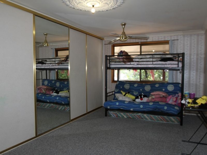 311 Bridge Street, Newtown QLD 4350