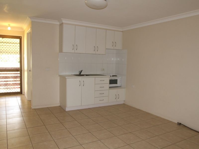 311 Bridge Street, Newtown QLD 4350