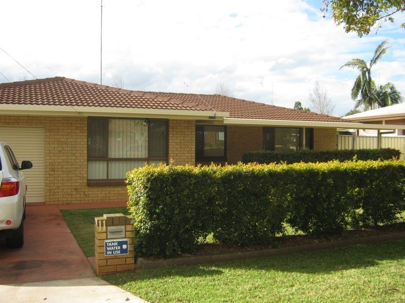 11 Hibiscus Street, CENTENARY HEI, Toowoomba QLD 4350