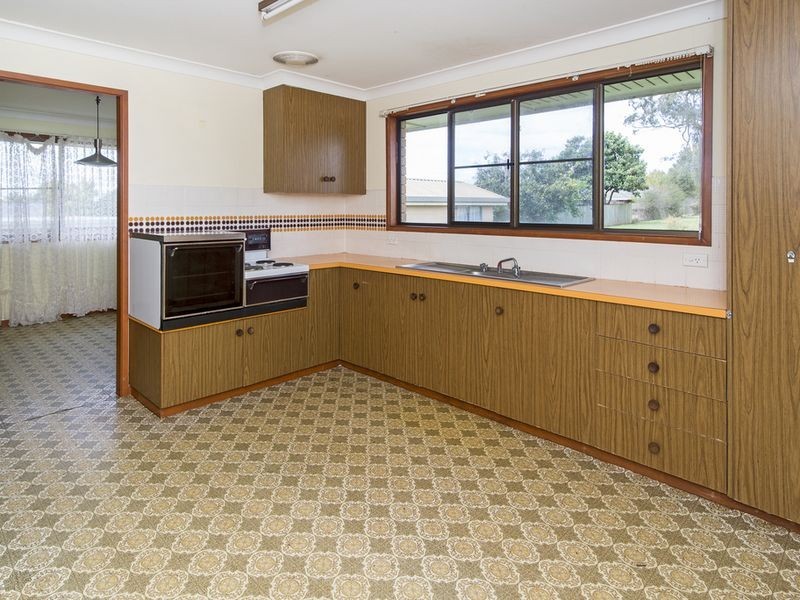 436 Hume Street, Middle Ridge QLD 4350