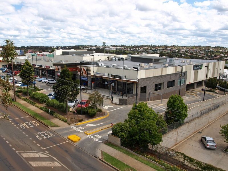 436 Hume Street, Middle Ridge QLD 4350