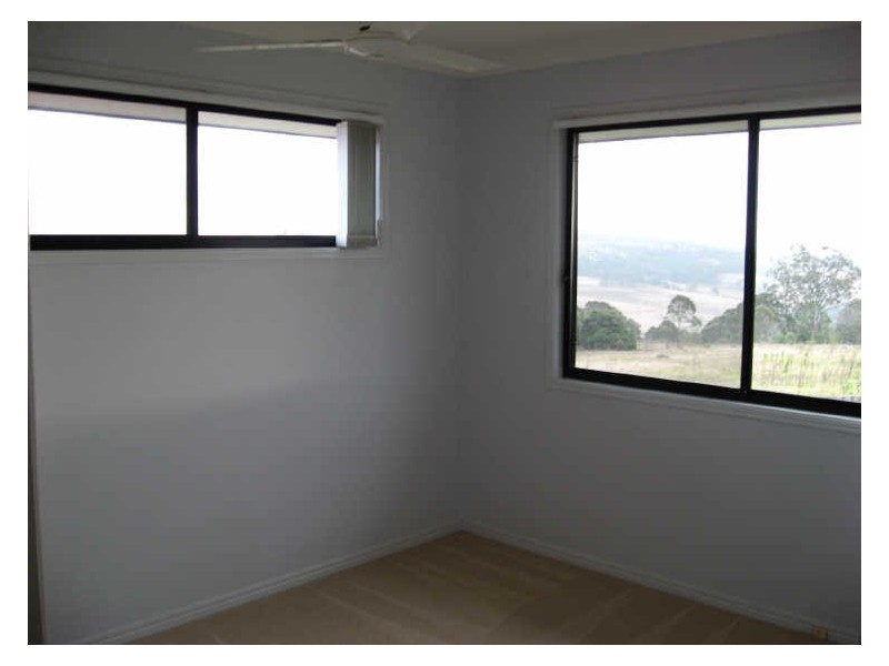 17 McShane Drive MOUNT KYNOCH, Toowoomba QLD 4350