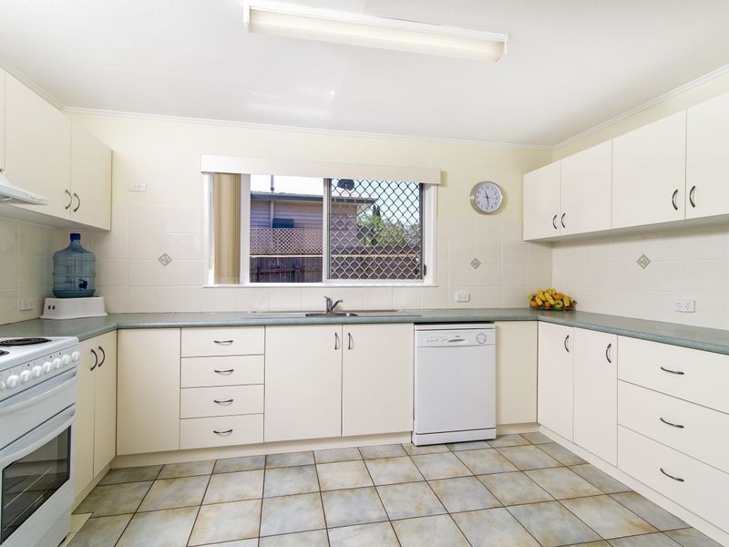 58 Hampton Street, Harristown QLD 4350