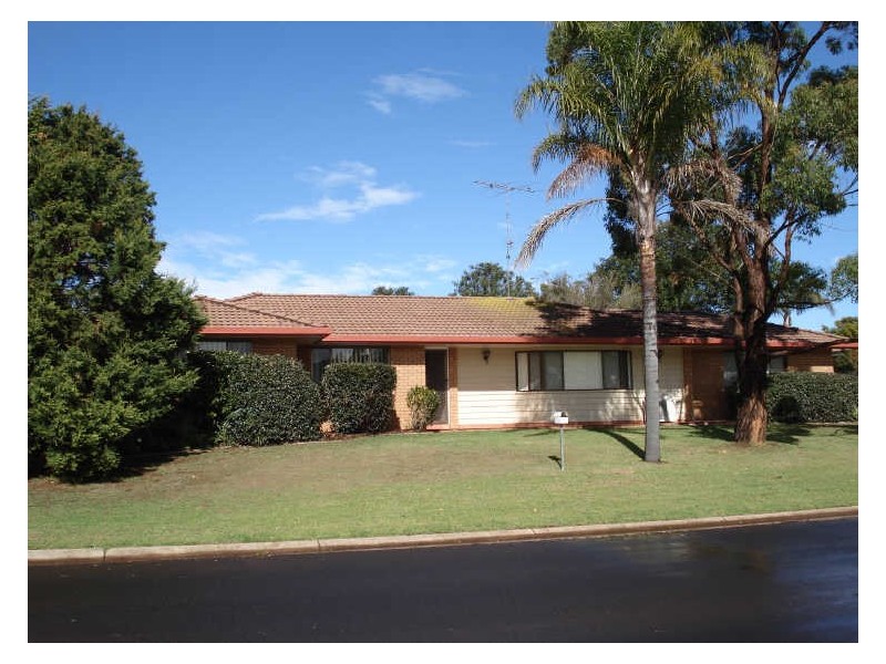 12 Ballin Drive, CENTENARY HEIGHT, Toowoomba QLD 4350