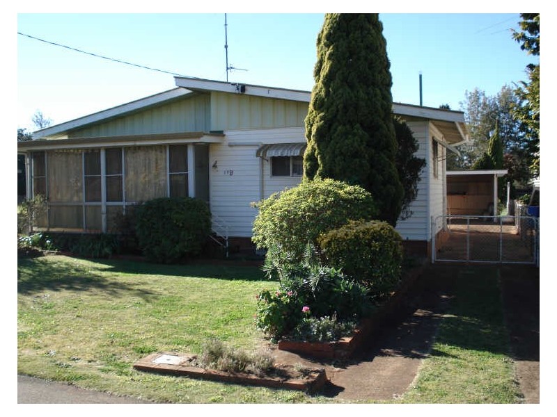19B Buckland Street, Harristown QLD 4350