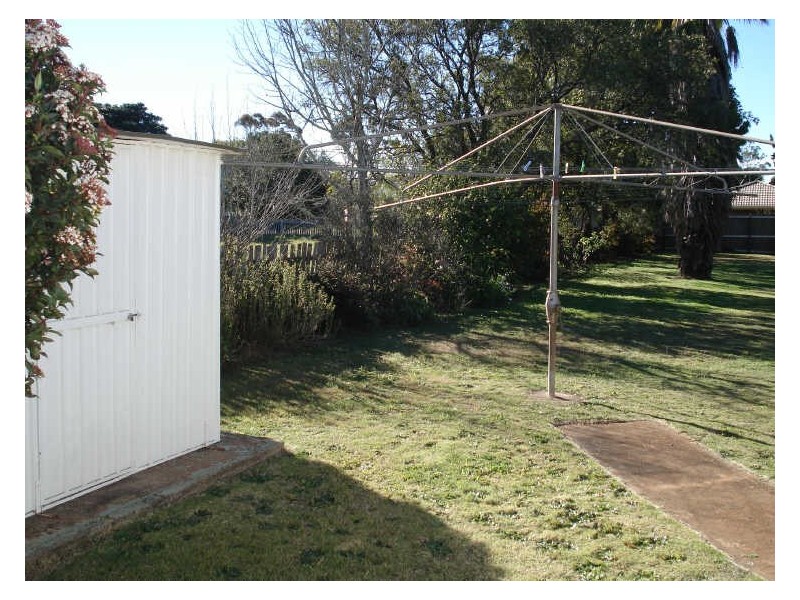 19B Buckland Street, Harristown QLD 4350